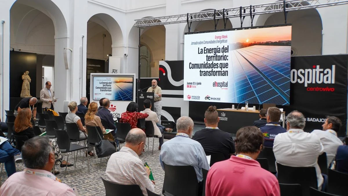 Imagen La Diputación de Badajoz refuerza su apoyo a las comunidades energéticas locales como motor de transformación territorial